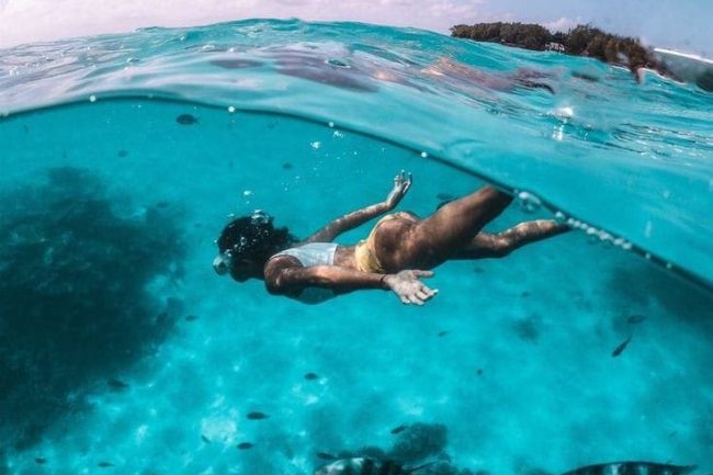 snorkeling fiji